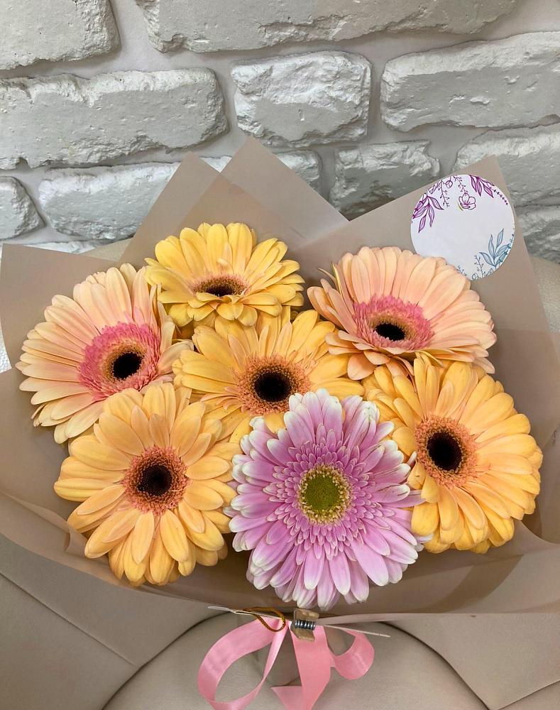 Букет Любимые краски в Алтухово Букет цветов из: Герберы в Алтухово