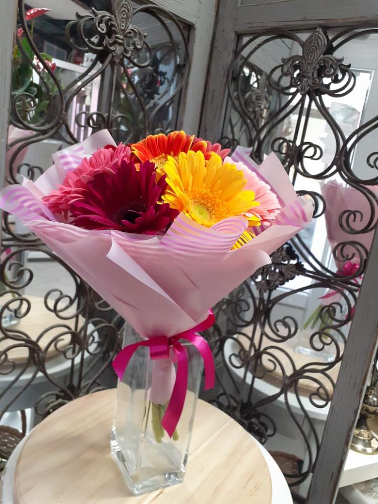 Букет цветов из: Герберы в Алтухово