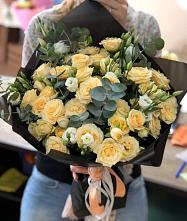 Букет цветов из:  Розы и Лизиантусы в Алтухово